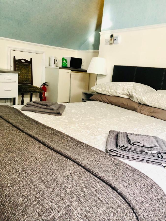 Ferienwohnung AC Hideout, Rochford, Southend On Sea, Airport Exterior foto