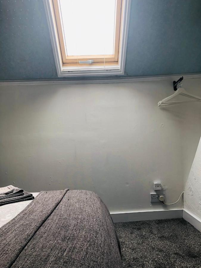 Ferienwohnung AC Hideout, Rochford, Southend On Sea, Airport Exterior foto